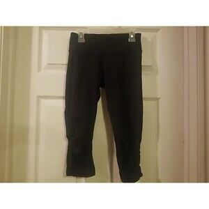 Lululemon Athletica Cropped Leggings Size 4 Black